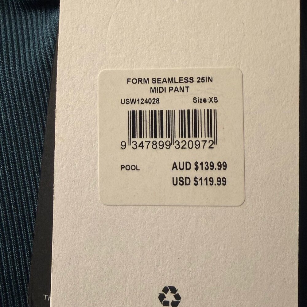 NWT The Upside Form Seamless 25inch Midi Sports Leggings Green - Sz XS MSRP $120 - Picture 7 of 7